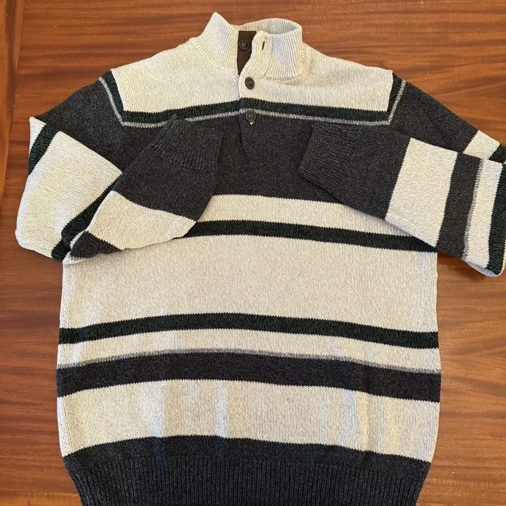 Chaps Men's 100% Cotton Quarter Button Sweater – Size Large –Gray & Cream Stripe